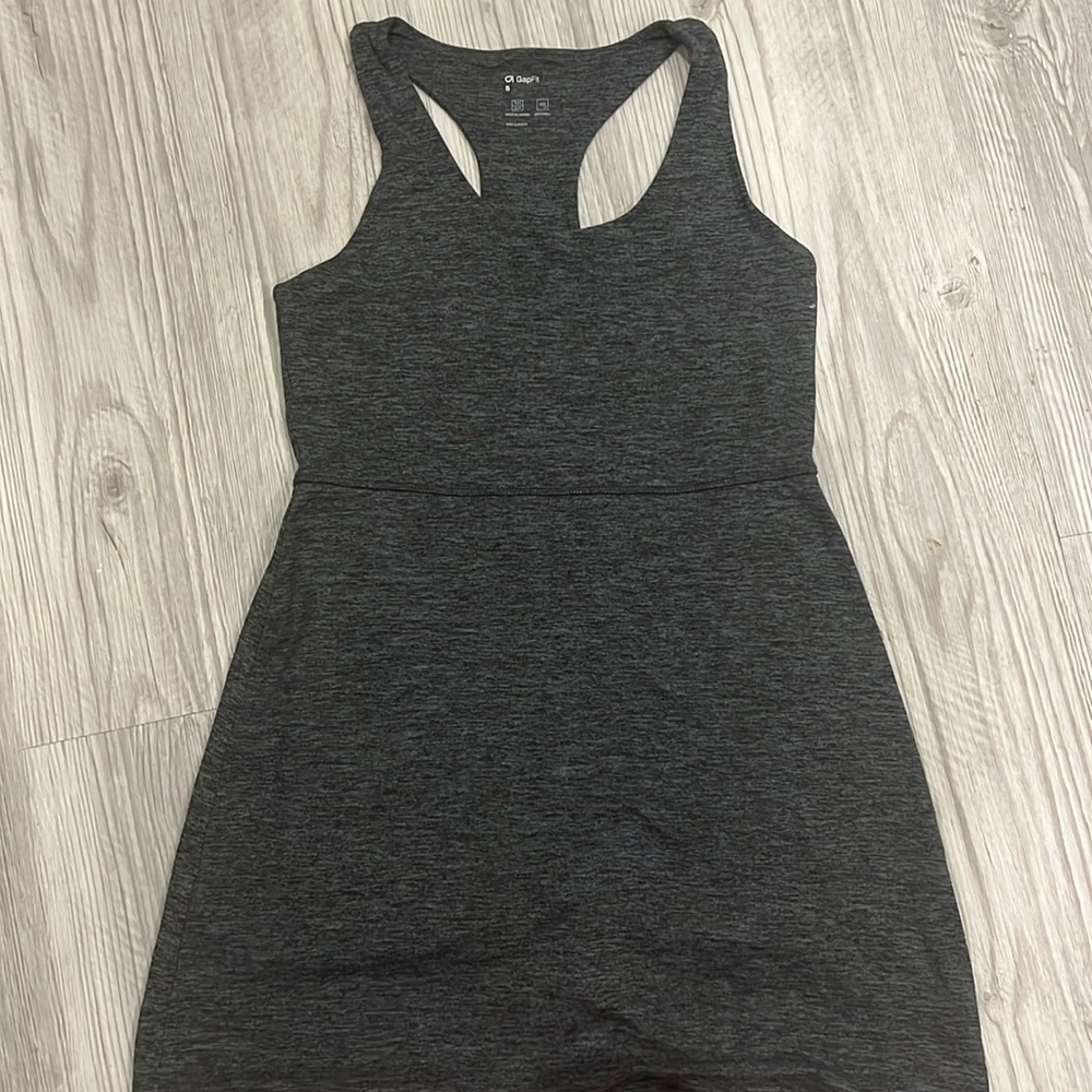 Gap Fit sz SM built in short grey dress- great shape!